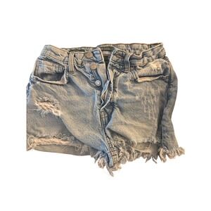 Wild Fable |button flu cut off jean shirt. Light wash denim | size 000